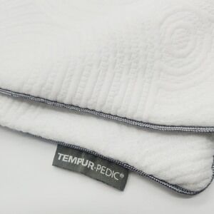 Tempur-Pedic TEMPUR-Protect Pillow Protector Queen 20x28.5 White Stain‎ Resist